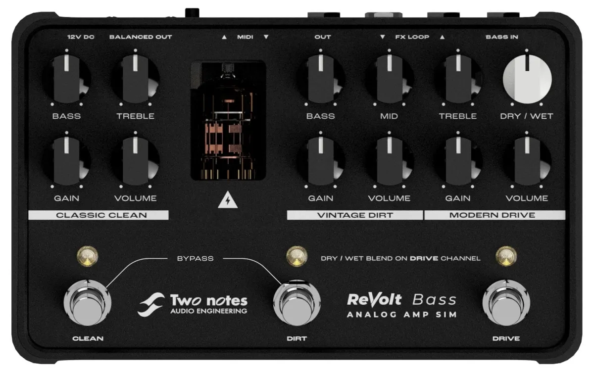 Two Notes Revolt Bass Amp
