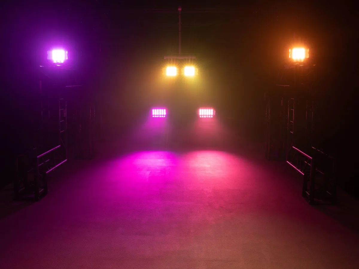 Eurolite LED CLS-18 QCL RGB/WW 18x7W