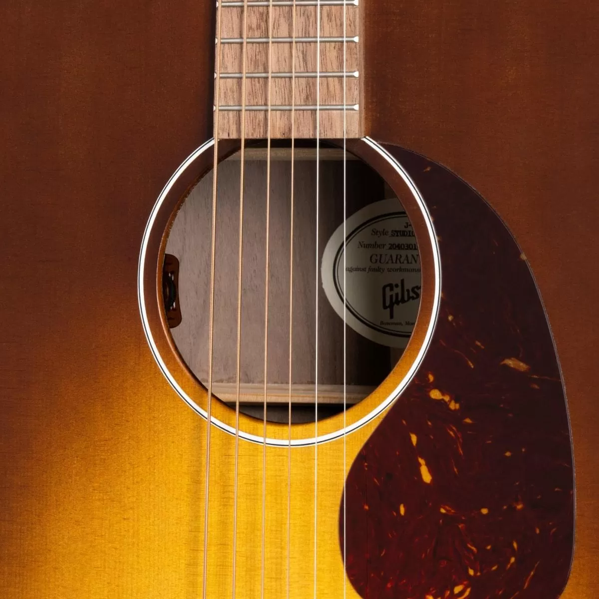 Gibson J-45 Studio Walnut Satin Walnut Burst