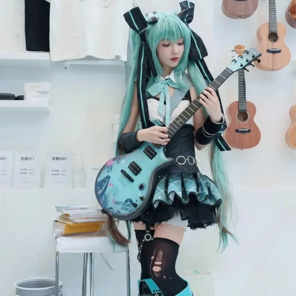 Enya Nova Go Sonic Hatsune Miku