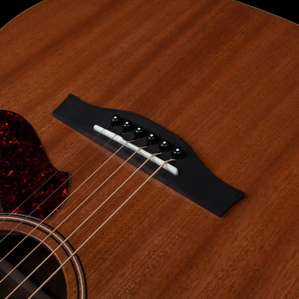 Godin Metropolis Composer Element