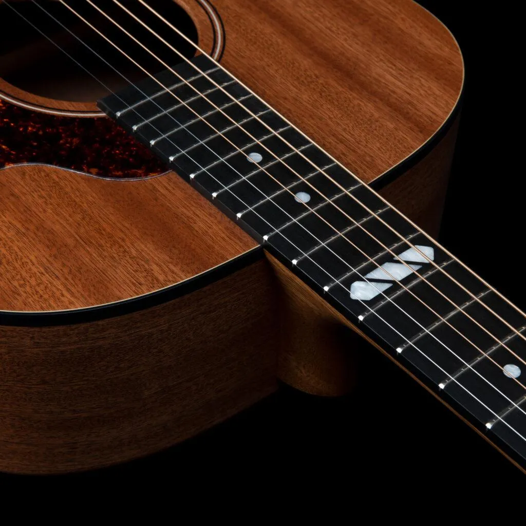 Godin Metropolis Composer Element