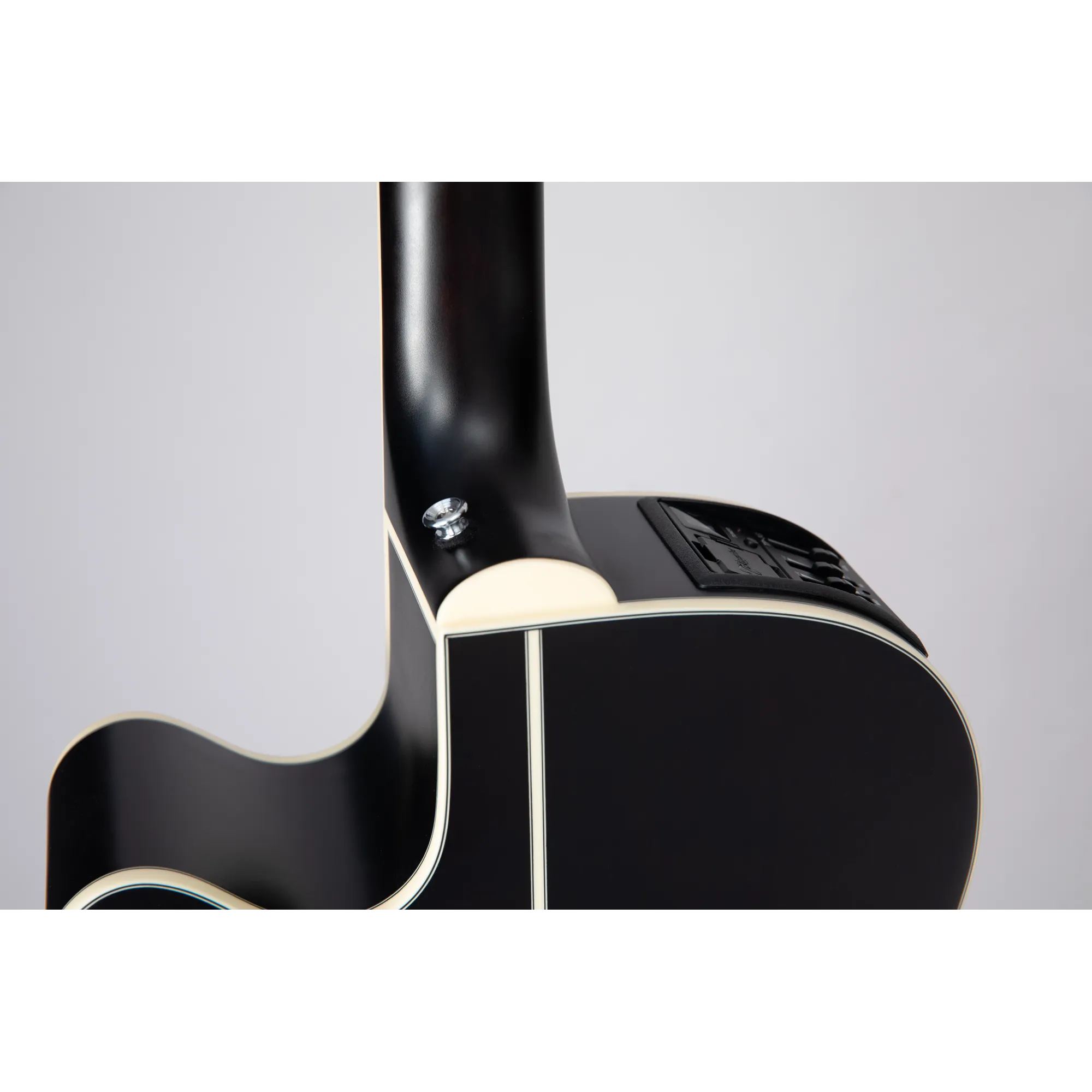 Takamine GN73CE-SB