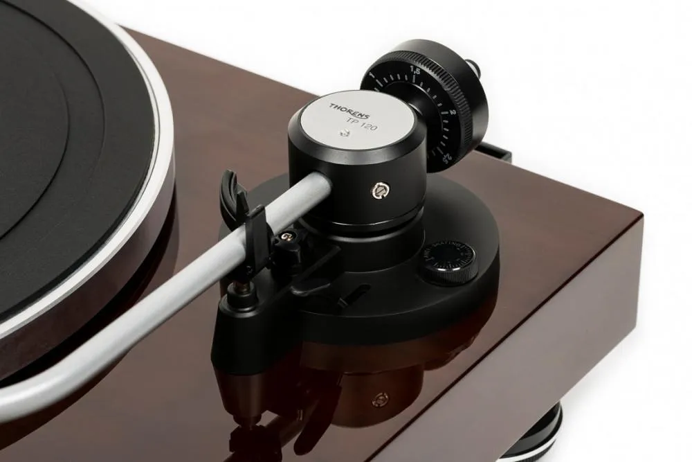 Thorens TD 204 Walnut