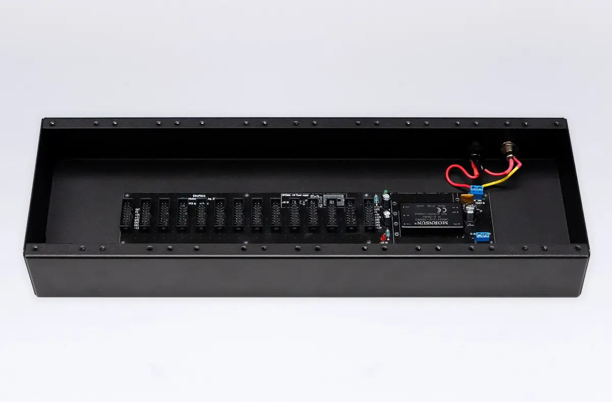 Erica Synths DIY Eurorack Case mki x es.EDU system