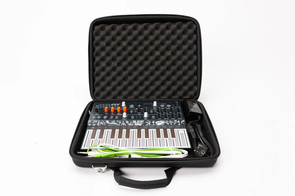 Magma CTRL-Case Arturia Micro Brute