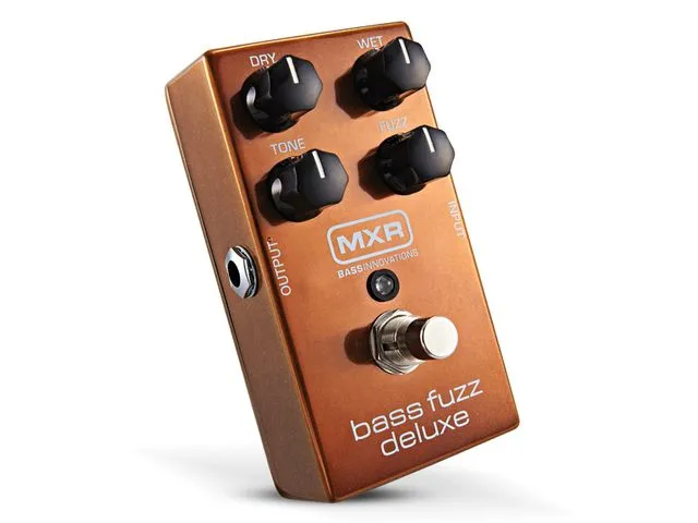 MXR M-84 Bass Fuzz Deluxe