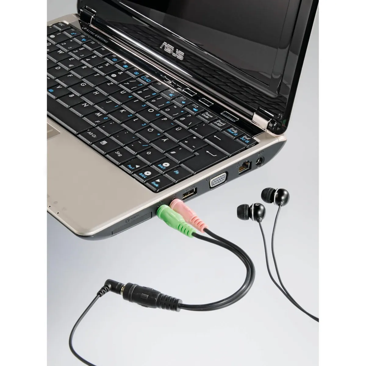 Hama Adapter AUX 4-Pin 2xMa 1xFe