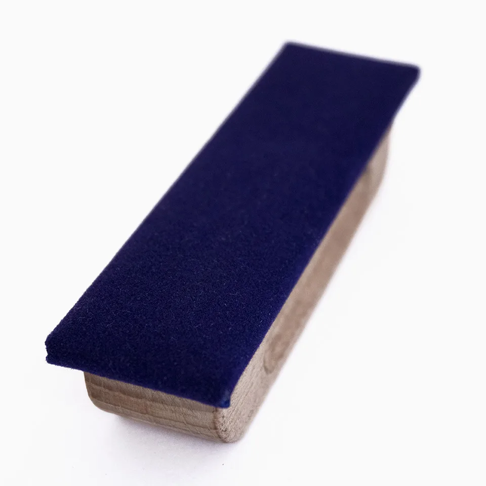 Simply Analog Anti-static Handmade Brown Oak Wooden Velvet Brush